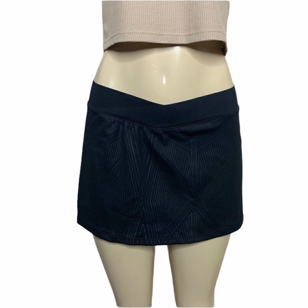 Park black linear print skort mini skirt‎ - Picture 2 of 6